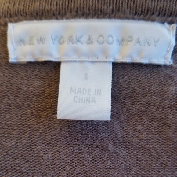 NY&Co.: Ruffled Cardigan - Picture 5 of 7